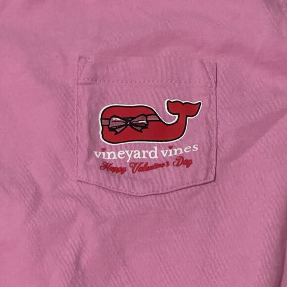 Vineyard Vines Women Small T-Shirt VALENTINES DAY Chocolate Box Whale Pink - Picture 4 of 11